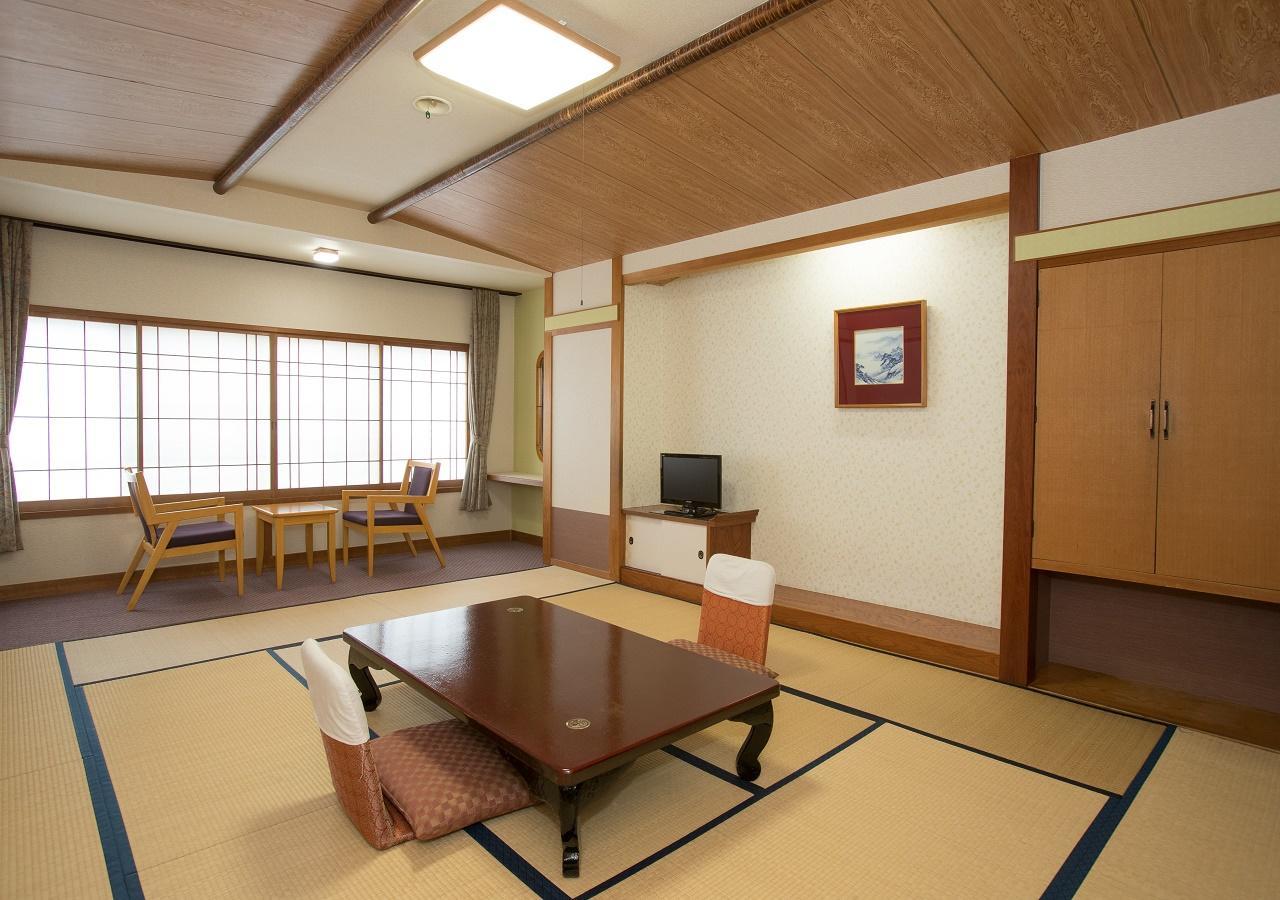 Ikaho Onsen Todoroki Hotel Shibukawa Exterior photo